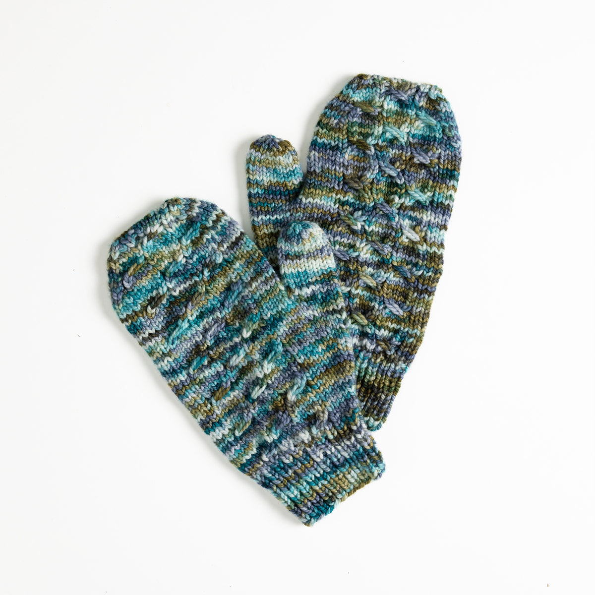 Spellbound Sisters Hat and Mittens PDF