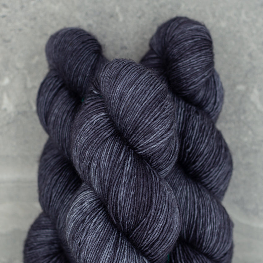 Tosh Merino Light | Dirty Panther
