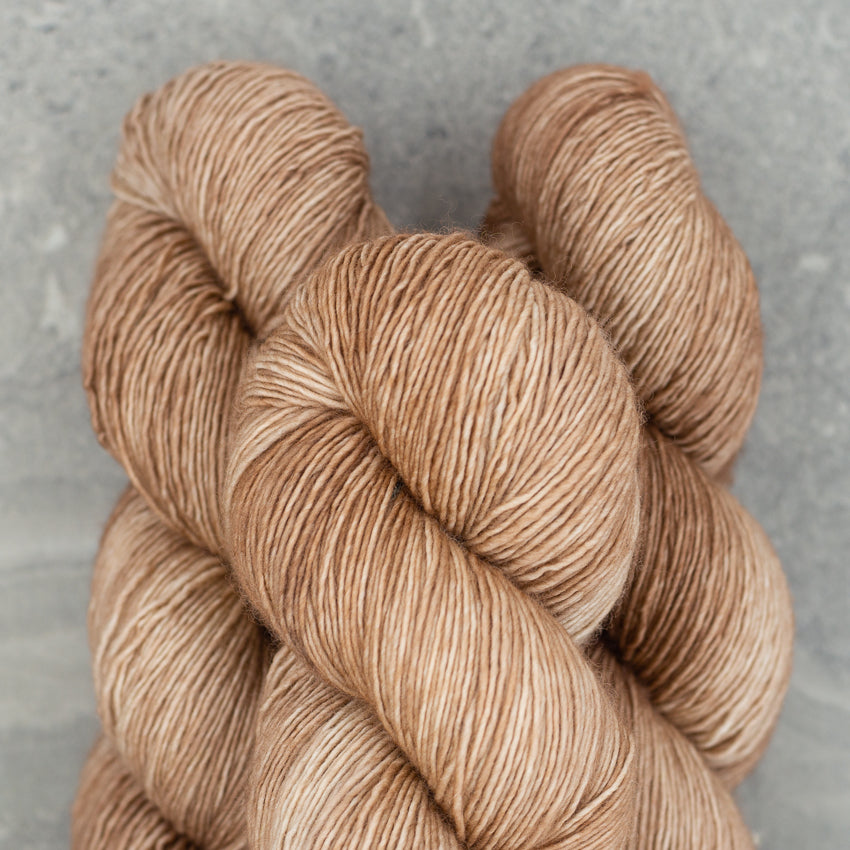 Tosh Merino Light | Filtered Daydreams