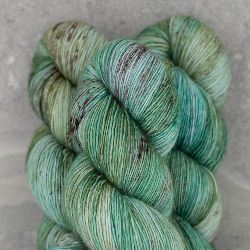 カタログギフトも Fall Wool 海外毛糸 Madelinetosh Tosh Merino ×3 Merino and Light  Pretend-635 Company 3カセ shinei-sw.jp