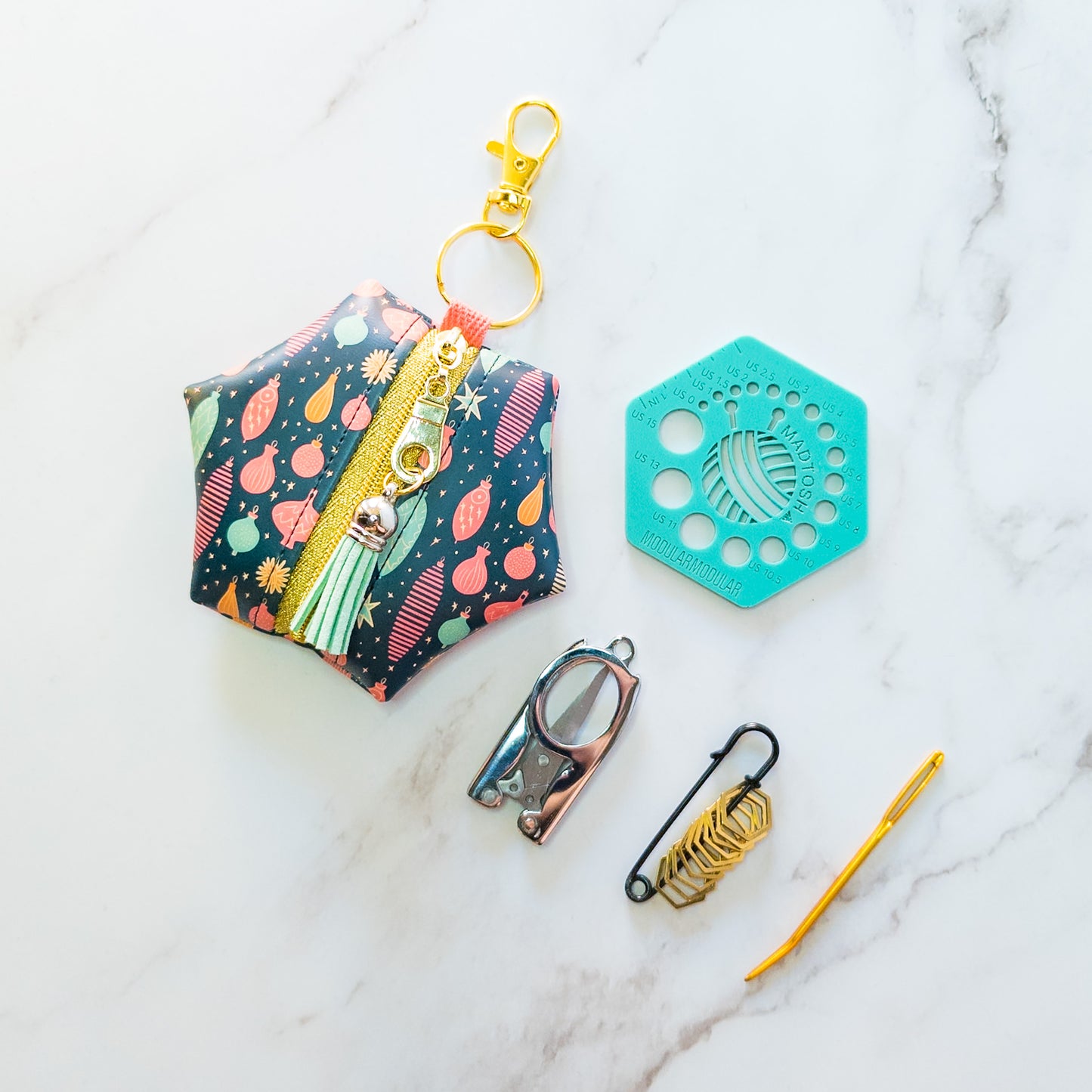 Hexagon Knitting Kit | Holiday Bundle