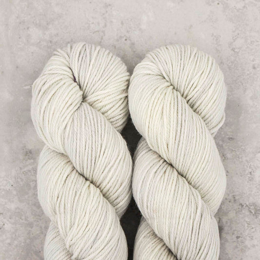 Tosh DK | Farmhouse White