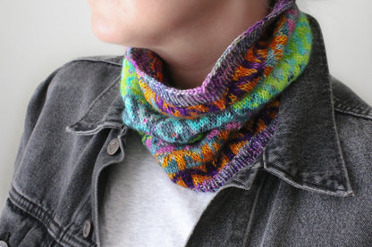 Motley Hoof Cowl