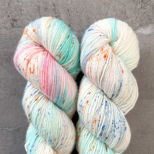 Tosh Merino Light | Shell Yeah