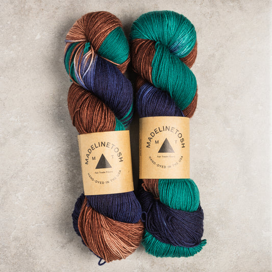 Twist Light | Shelf Indulgence