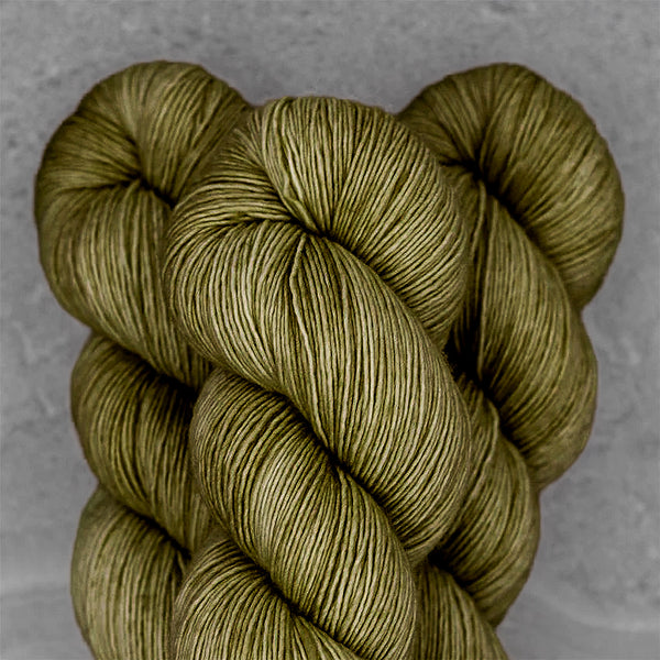 BRUNT MYWAY LUSH 真鍮カラー Tosh Merino Light | Oak | Madelinetosh.com
