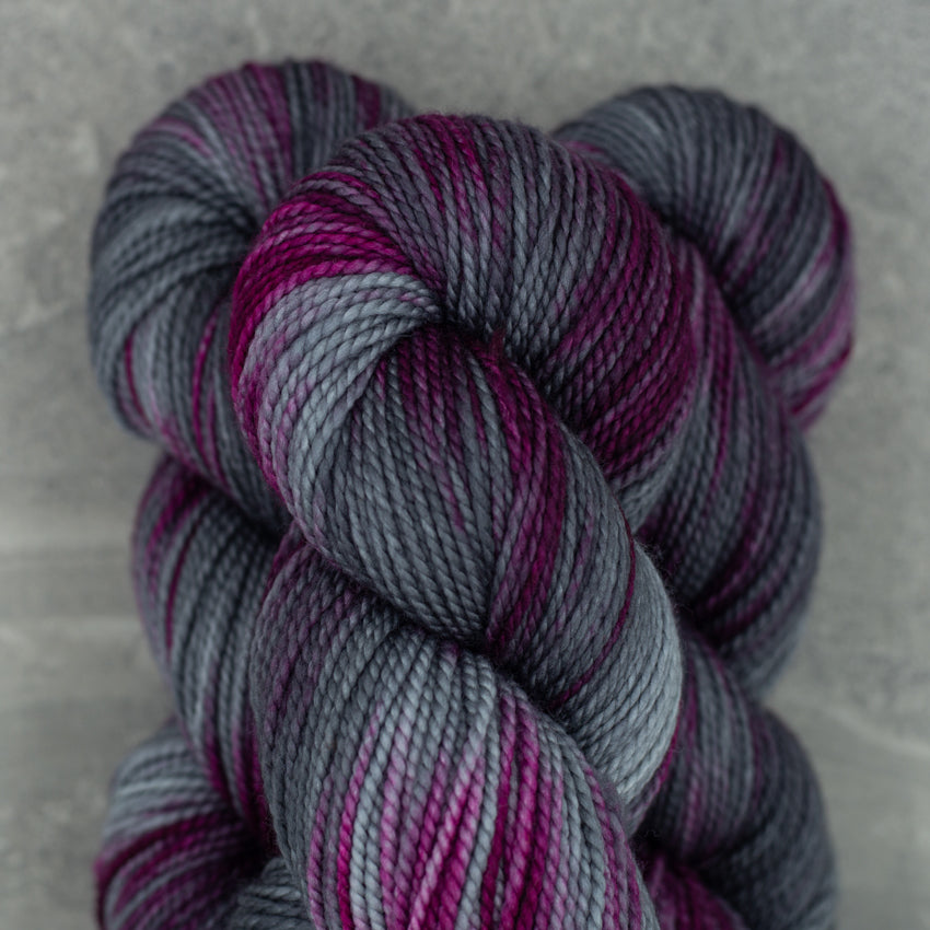 Farm Twist | Black Velvet