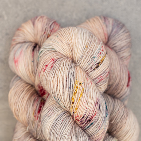 Madeline Tosh Merino DK good - Magnolia Leaf